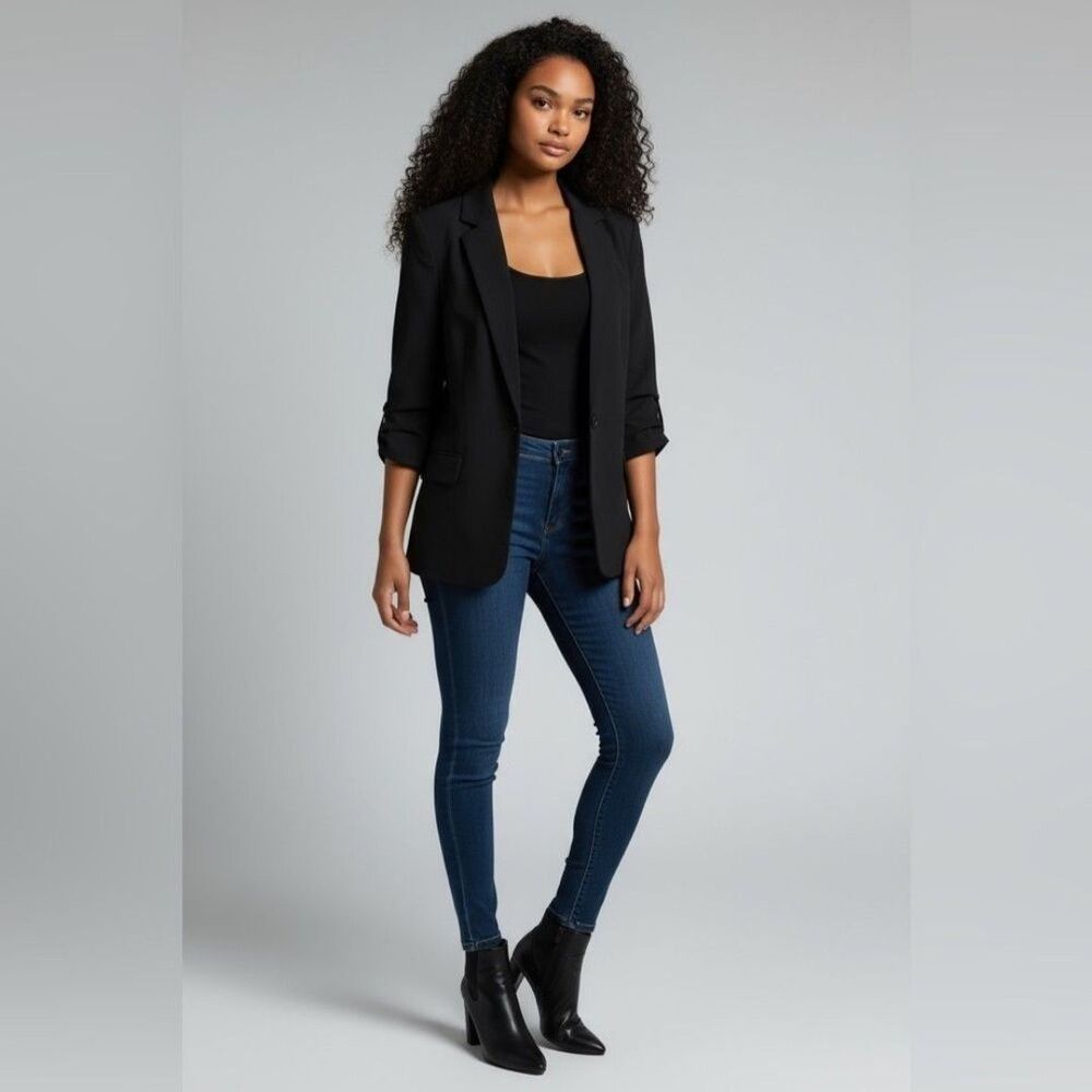 Vintage Elizabeth and James Black Blazer